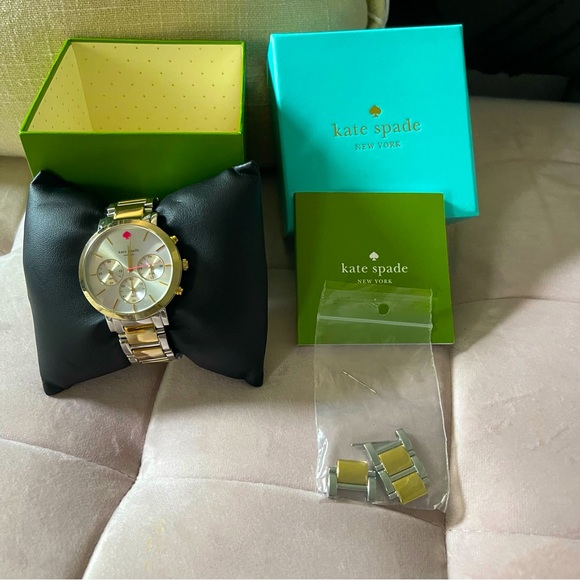 Kate Spade Watch - Picture 4 of 5